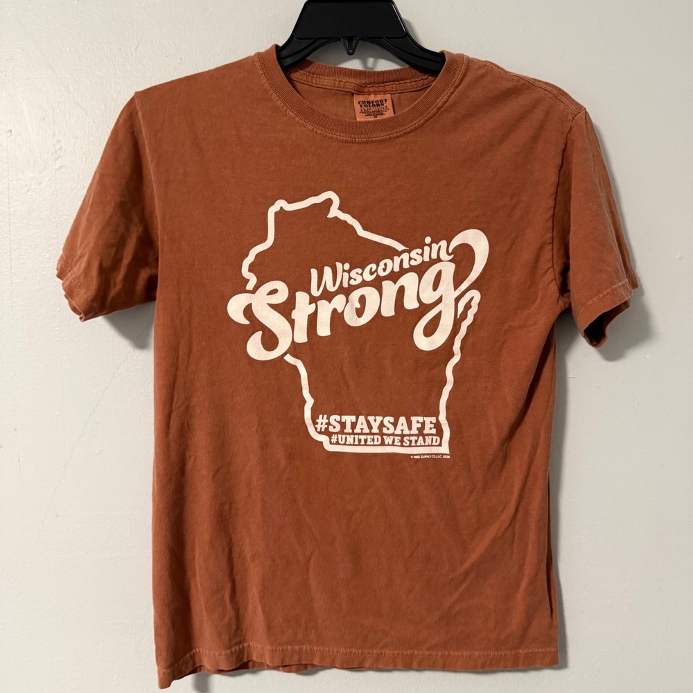Comfort Colors Wisconsin Strong Graphic T-Shirt Rust Orange Small Cotton Tee